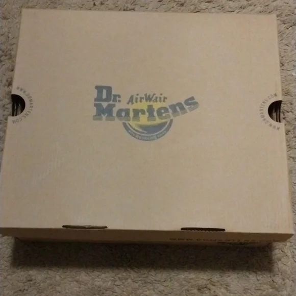 NIB Dr. Martens 1460 Serena Collar Combat Boots - Picture 6 of 11